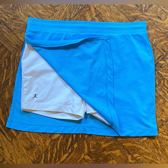 Danskin Robin’s Egg Blue Tennis Skirts with White Inner Shorts - Size M - Picture 6 of 12